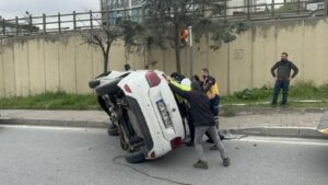 Üsküdar Bulgurlu'da Kaza Araç takla attı 